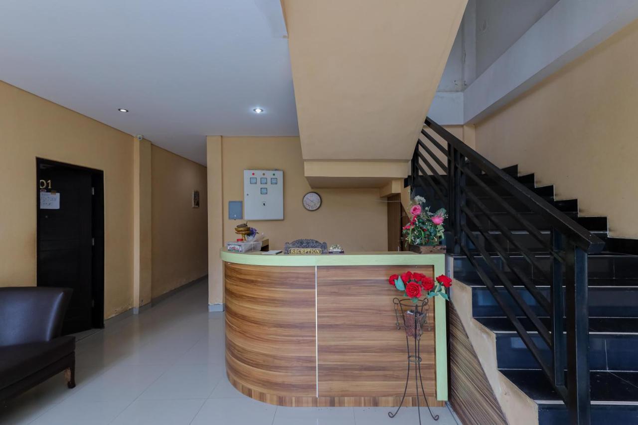 Urbanview Hotel Wg Jimbaran Bali Ungasan  Exterior photo