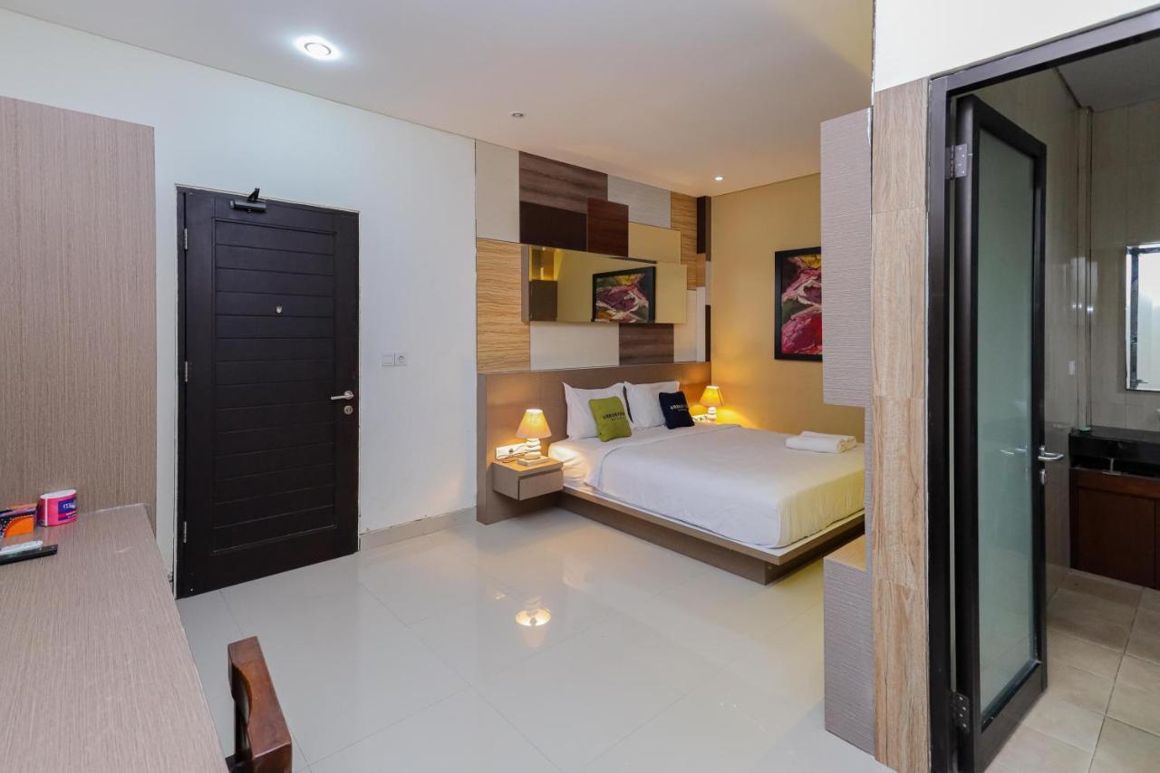 Urbanview Hotel Wg Jimbaran Bali Ungasan  Exterior photo