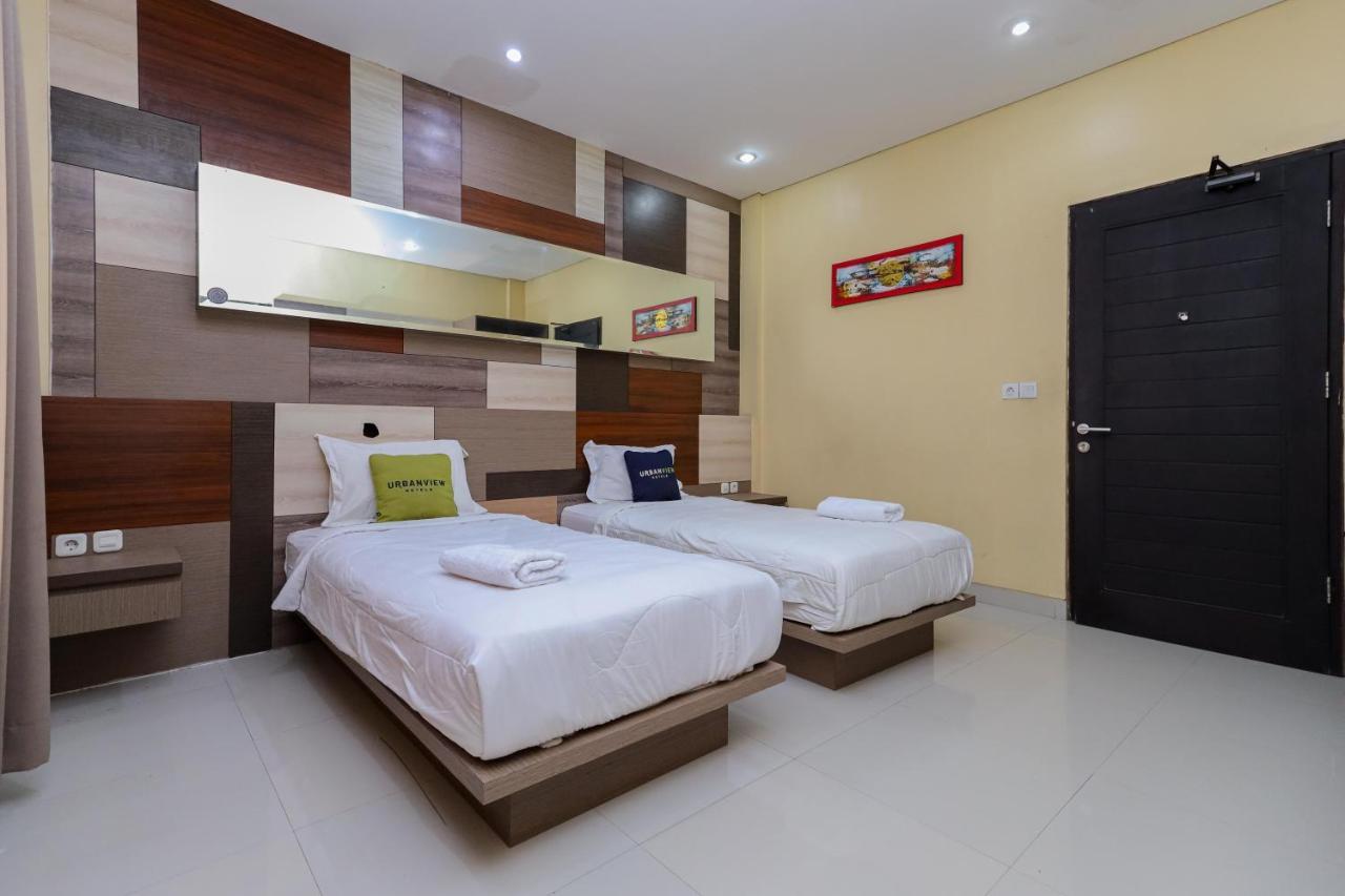 Urbanview Hotel Wg Jimbaran Bali Ungasan  Exterior photo